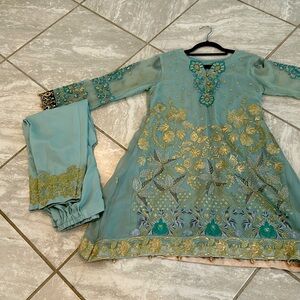 Pakistaní dress 3 pieces